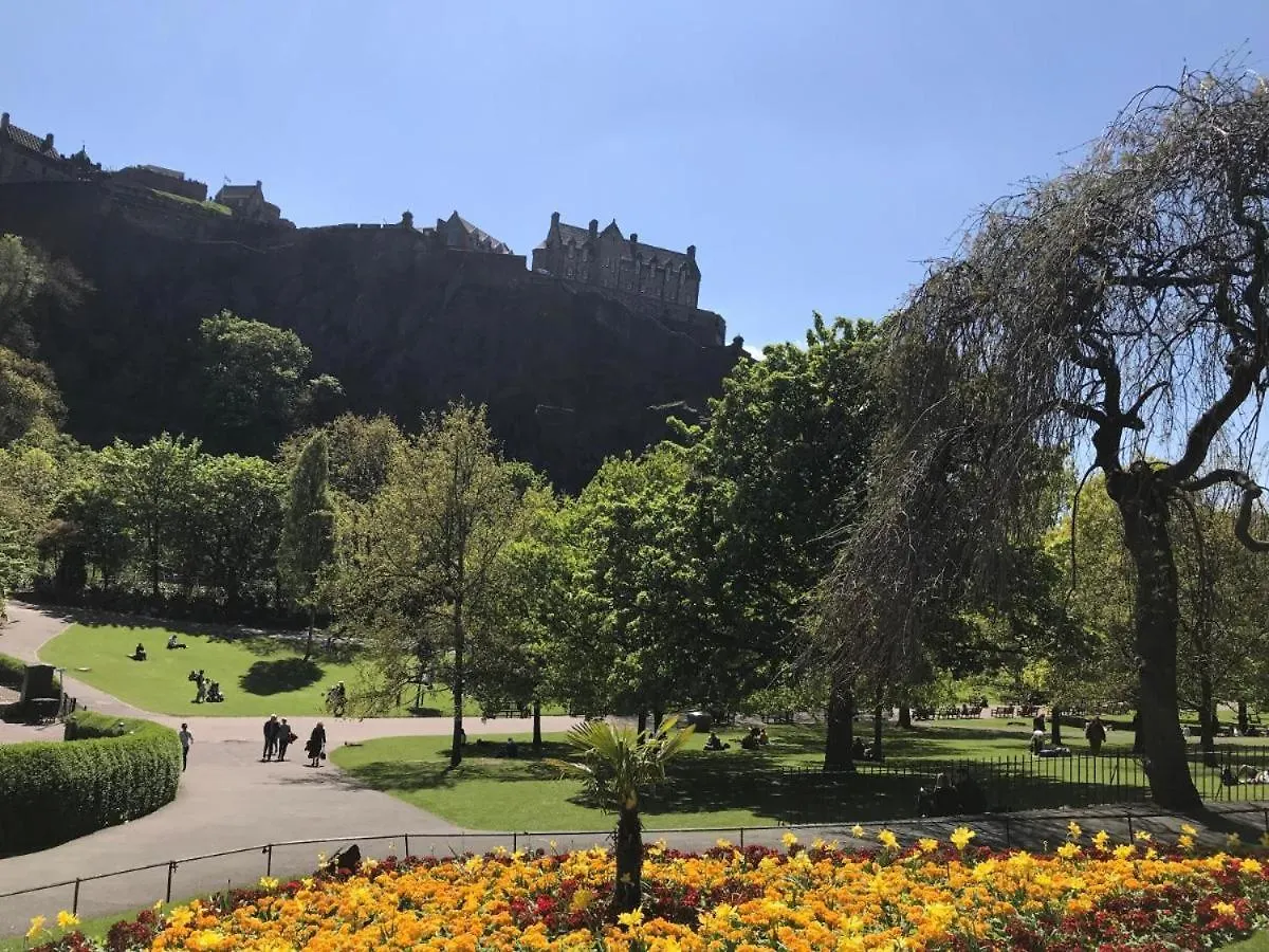1 Bedrooms Flat In Central Edinburgh Haymarket, Heart Of Edinburgh Flat Sleeps 4 , Wielka Brytania