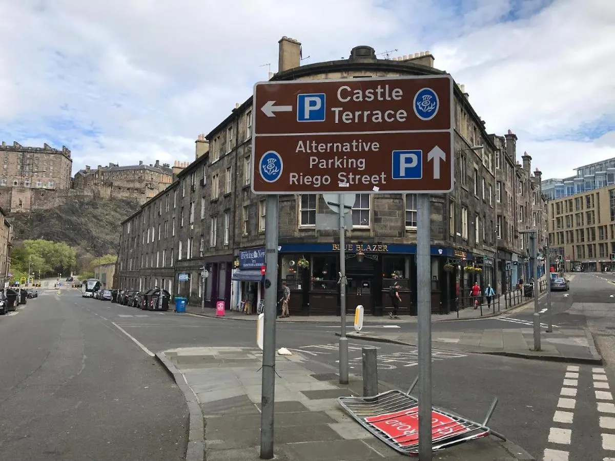 1 Bedrooms Flat In Central Edinburgh Haymarket, Heart Of Edinburgh Flat Sleeps 4 , 0*,  Wielka Brytania