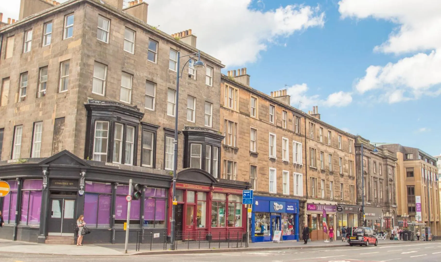 1 Bedrooms Flat In Central Edinburgh Haymarket, Heart Of Edinburgh Flat Sleeps 4 , 0*,